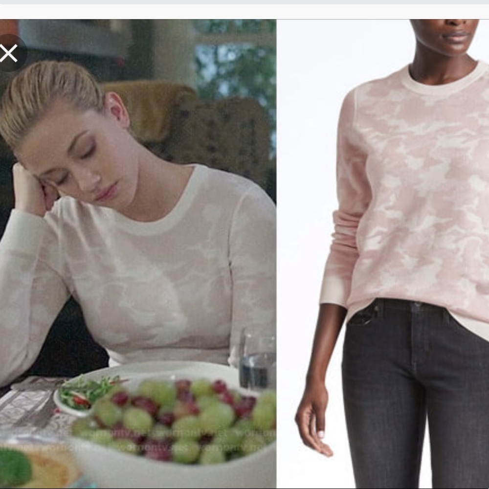 Banana Republic Pink Camo Top